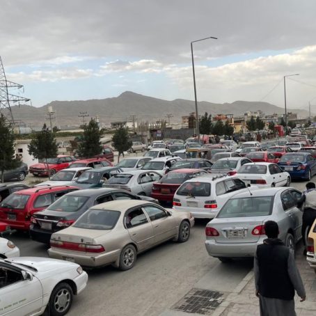 A photo of a traffic jam in Kabul